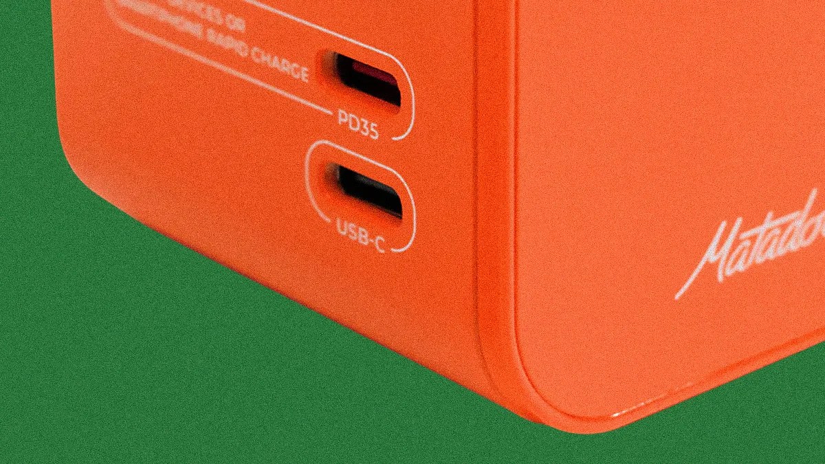 matador global travel adapter macro
