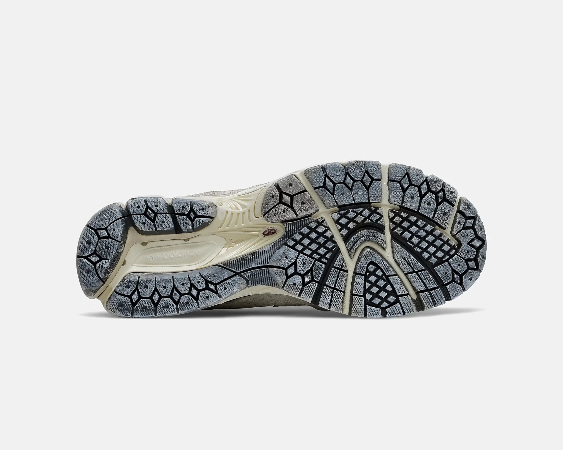 New Balance Protection Pack 2002R