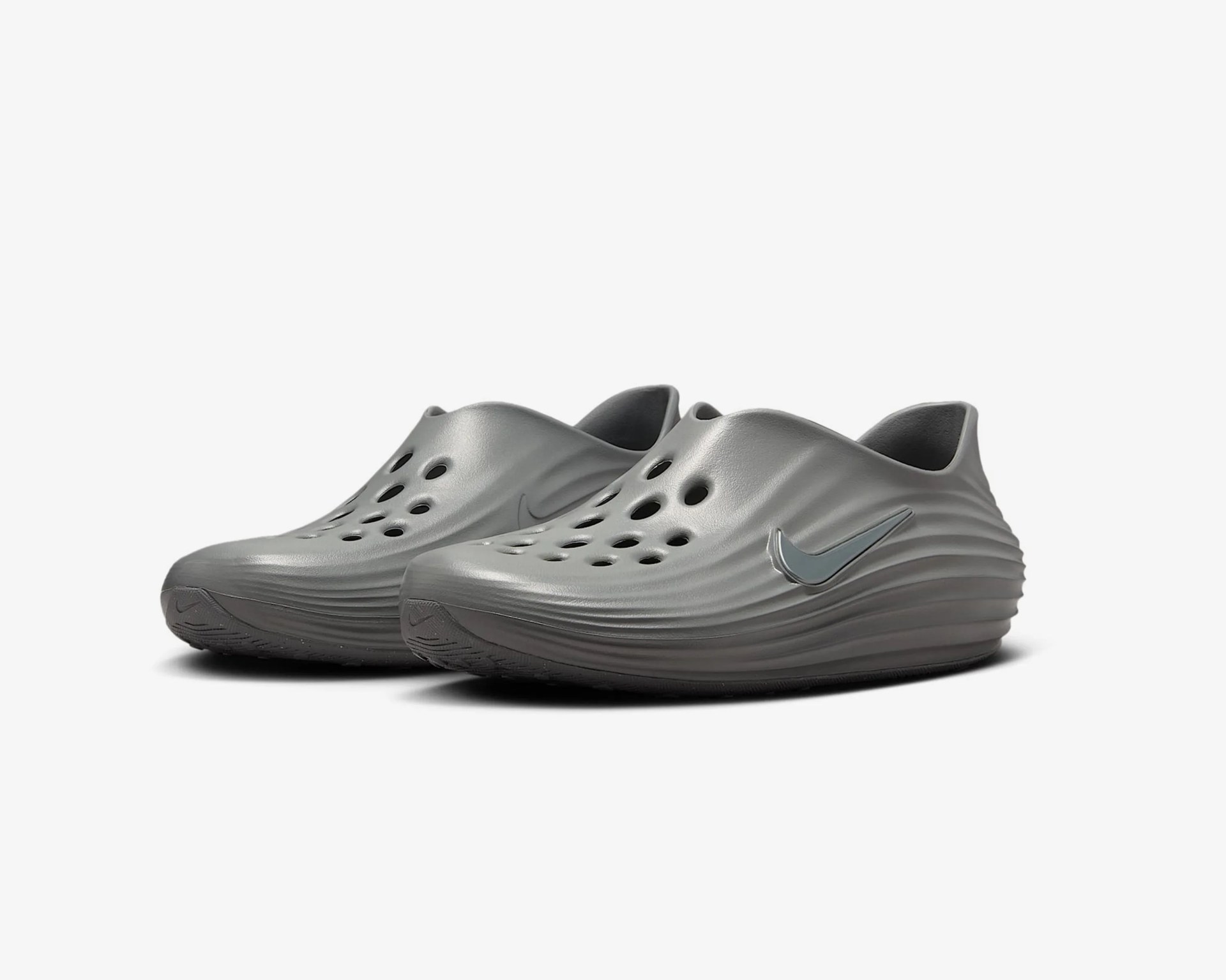 Nike ReactX Rejuven8 shoe