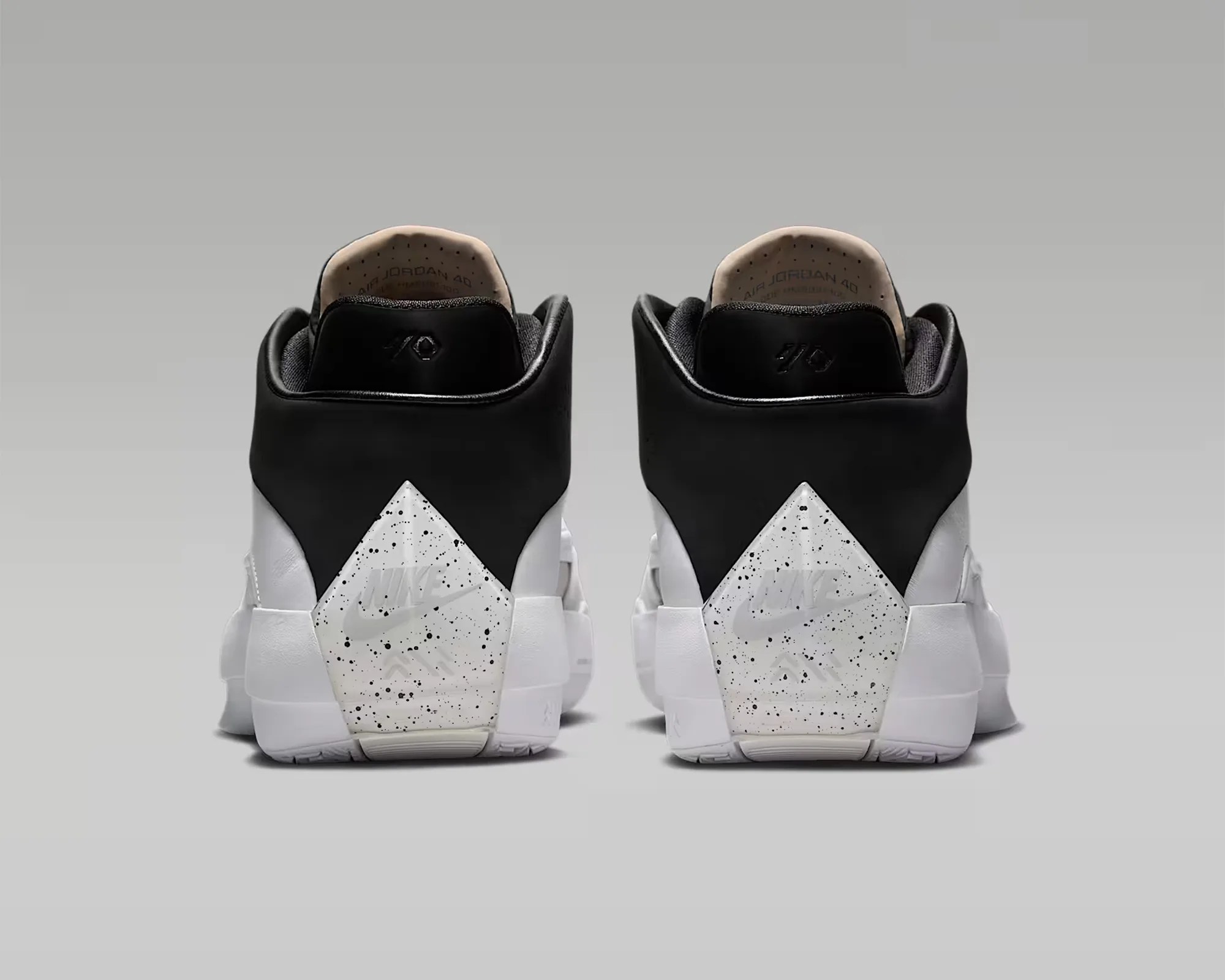 Nike Air Jordan 40 "The Classic" Sneaker back