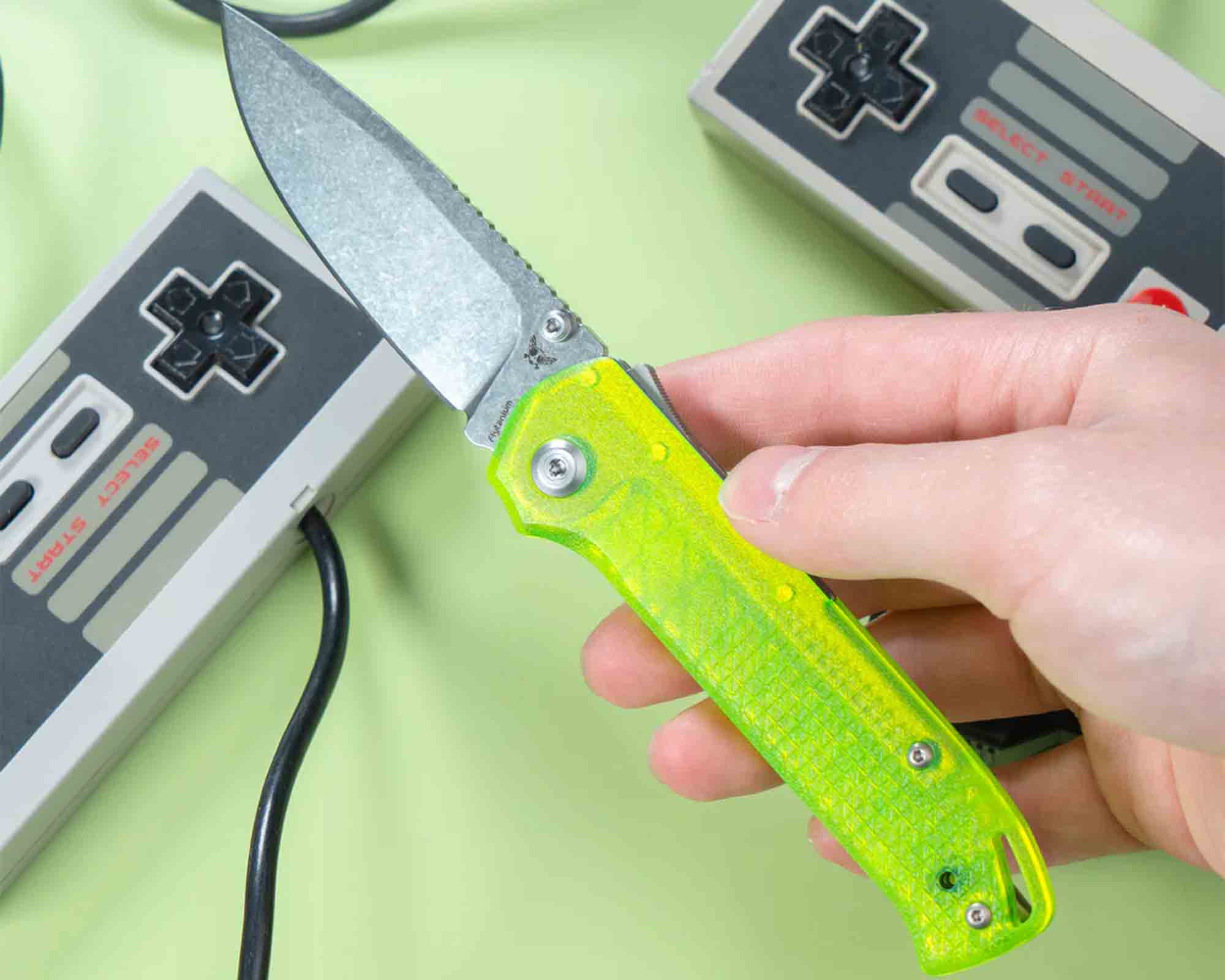 Flytanium Arcade Lite EDC Knife in hand
