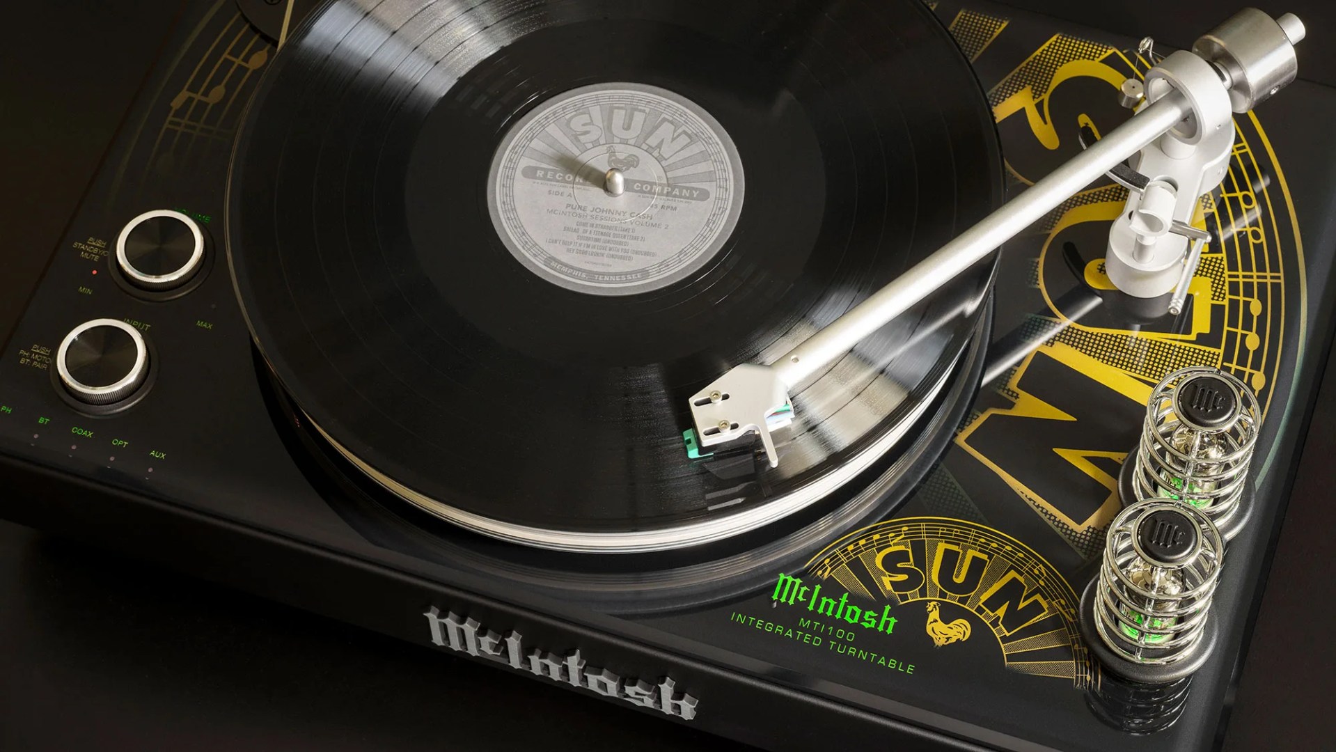 McIntosh limited-edition MTI100 Integrated Turntable