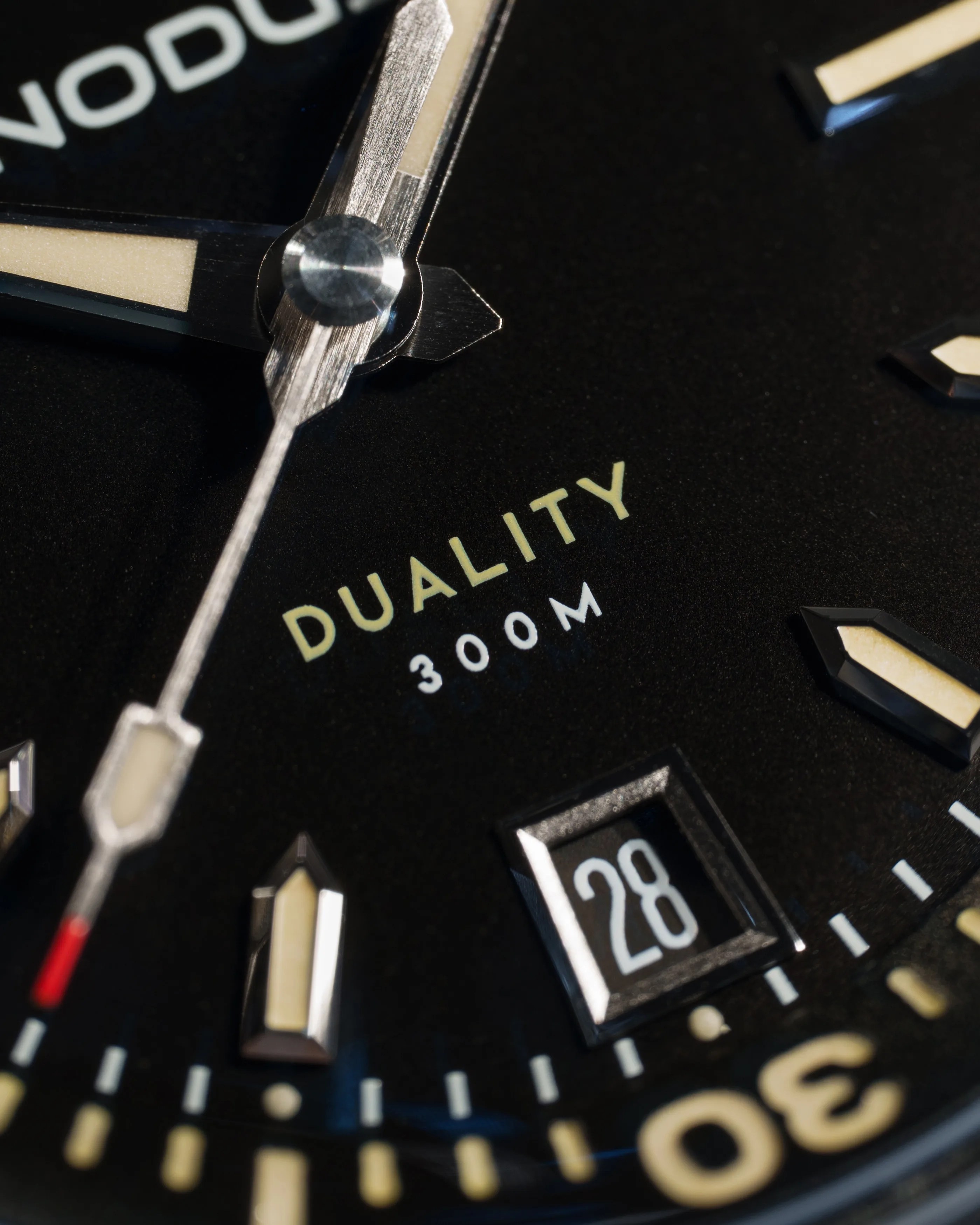 a black dial on a Nodus dive watch