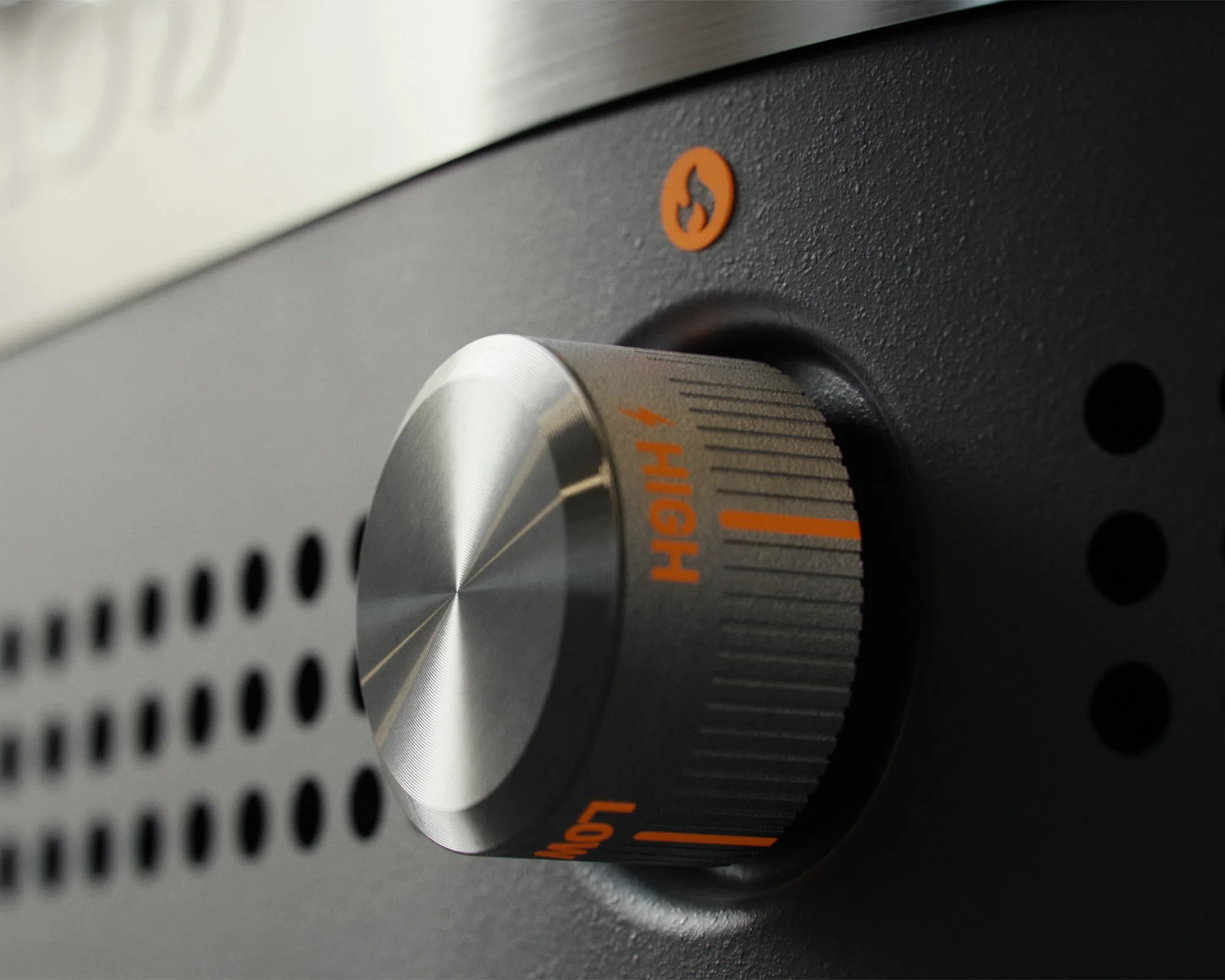 Solo Stove Steelfire Griddle dial closeup