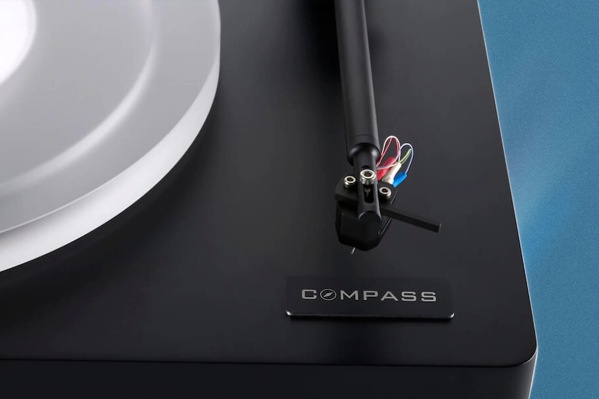 Clearaudio Compass turntable