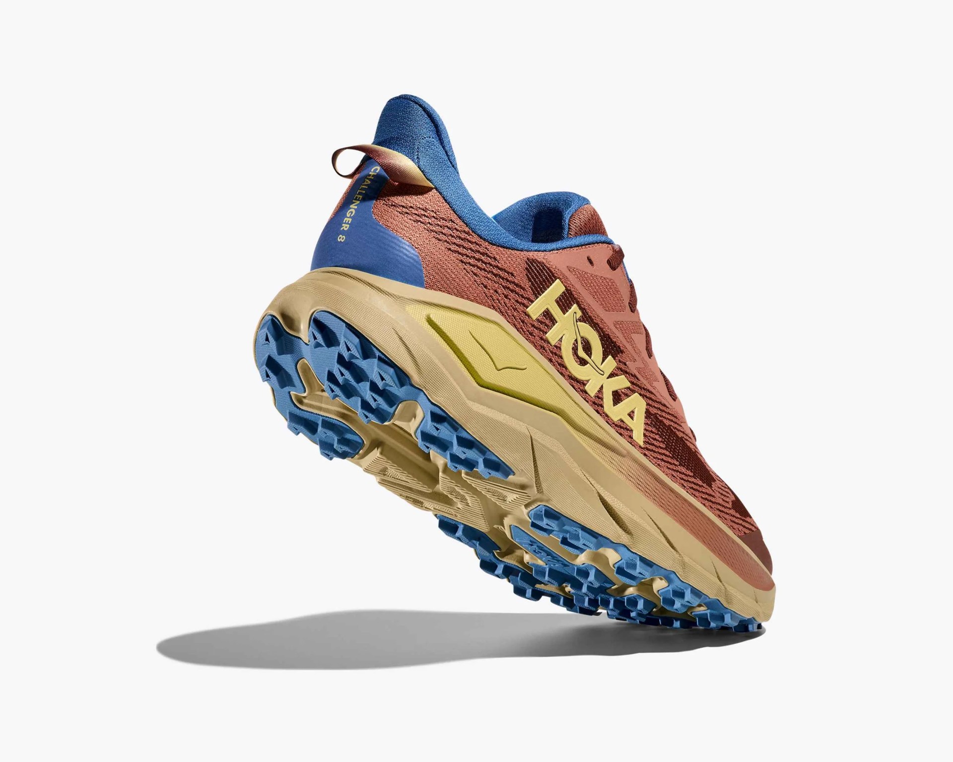 Hoka Challenger 8