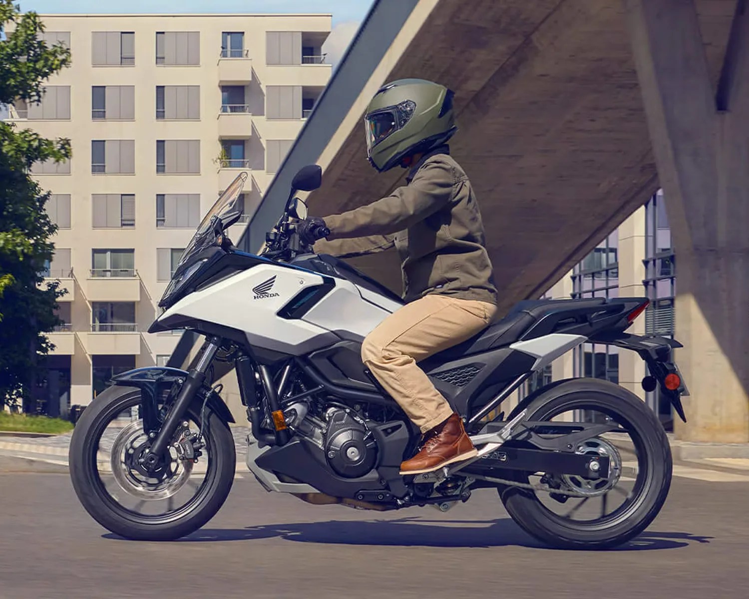 honda nc750x motorcycle riding