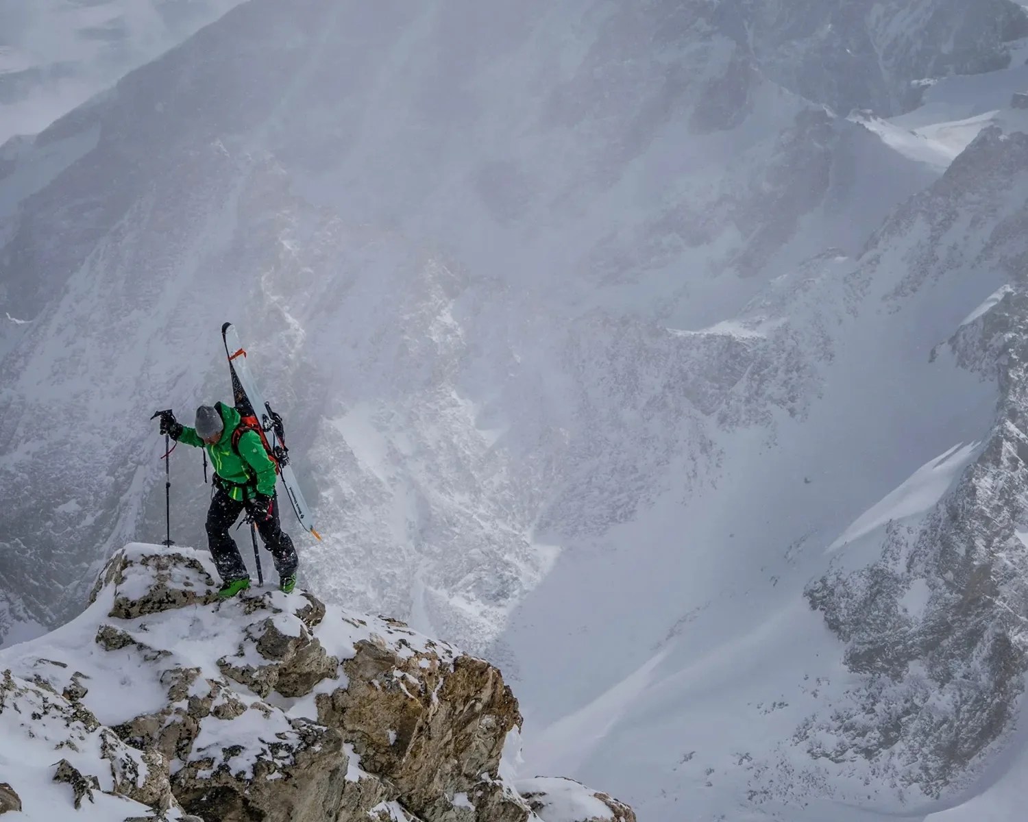 jimmy chin ski mountaineering