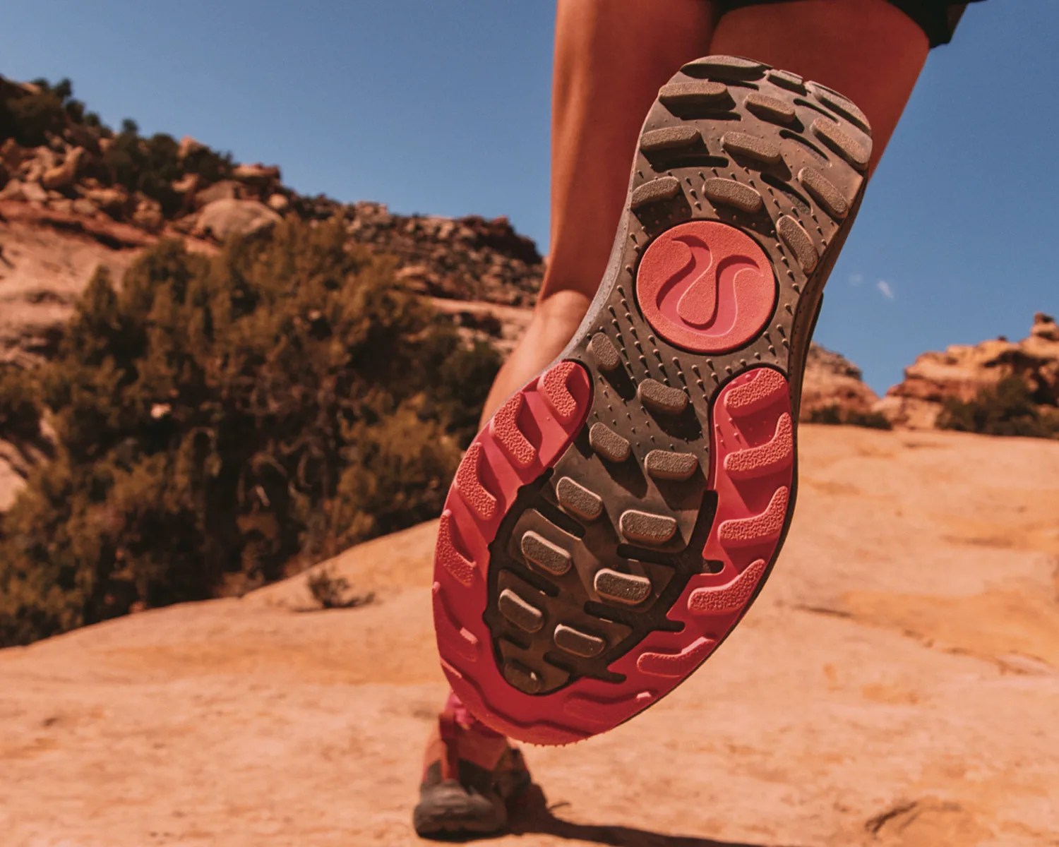 lululemon wildfeel trail lugs