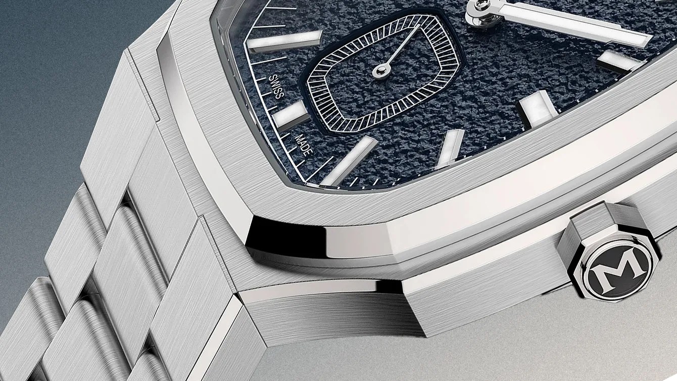 the case and dial of a Maen watch