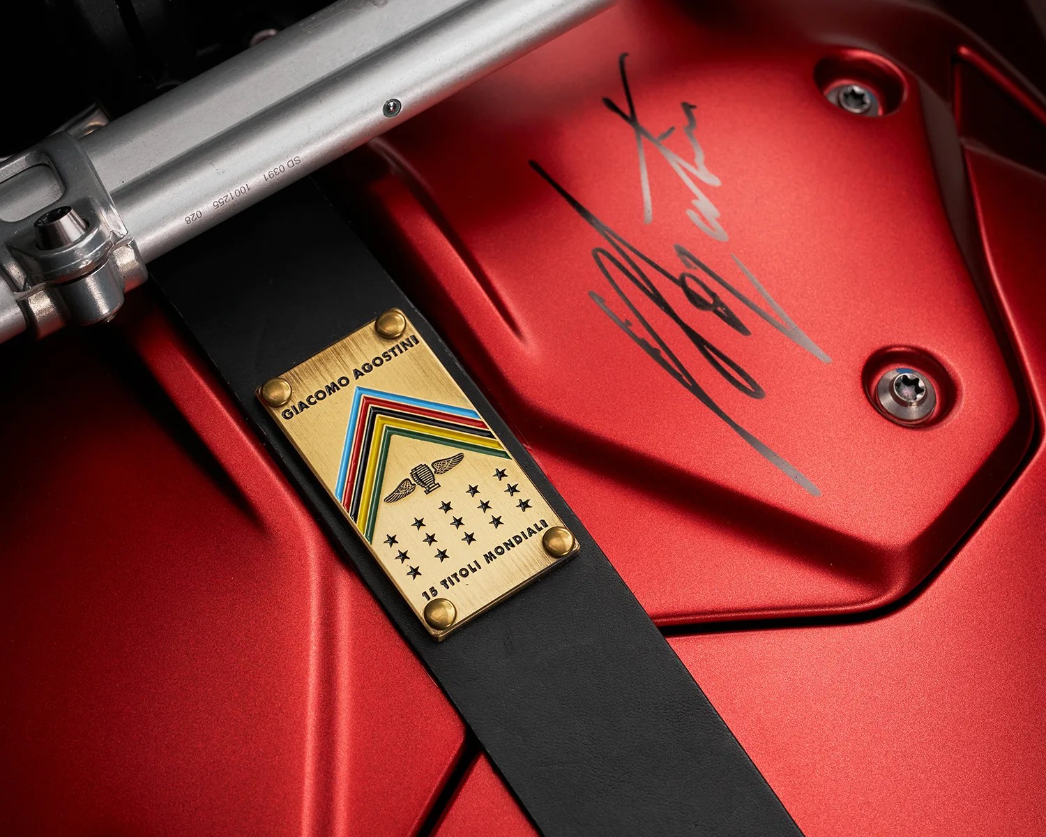 mv agusta superveloce 1000 ago signed
