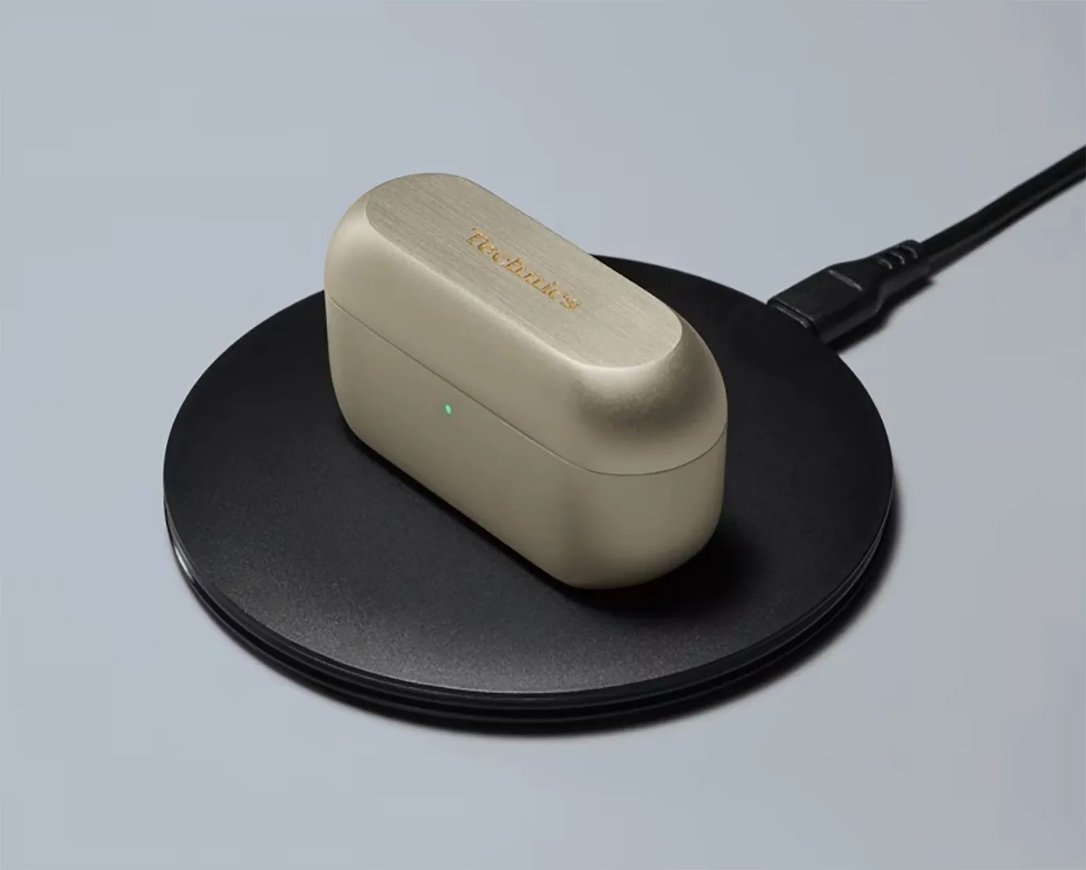 Technics wireless earbuds in champagne gold