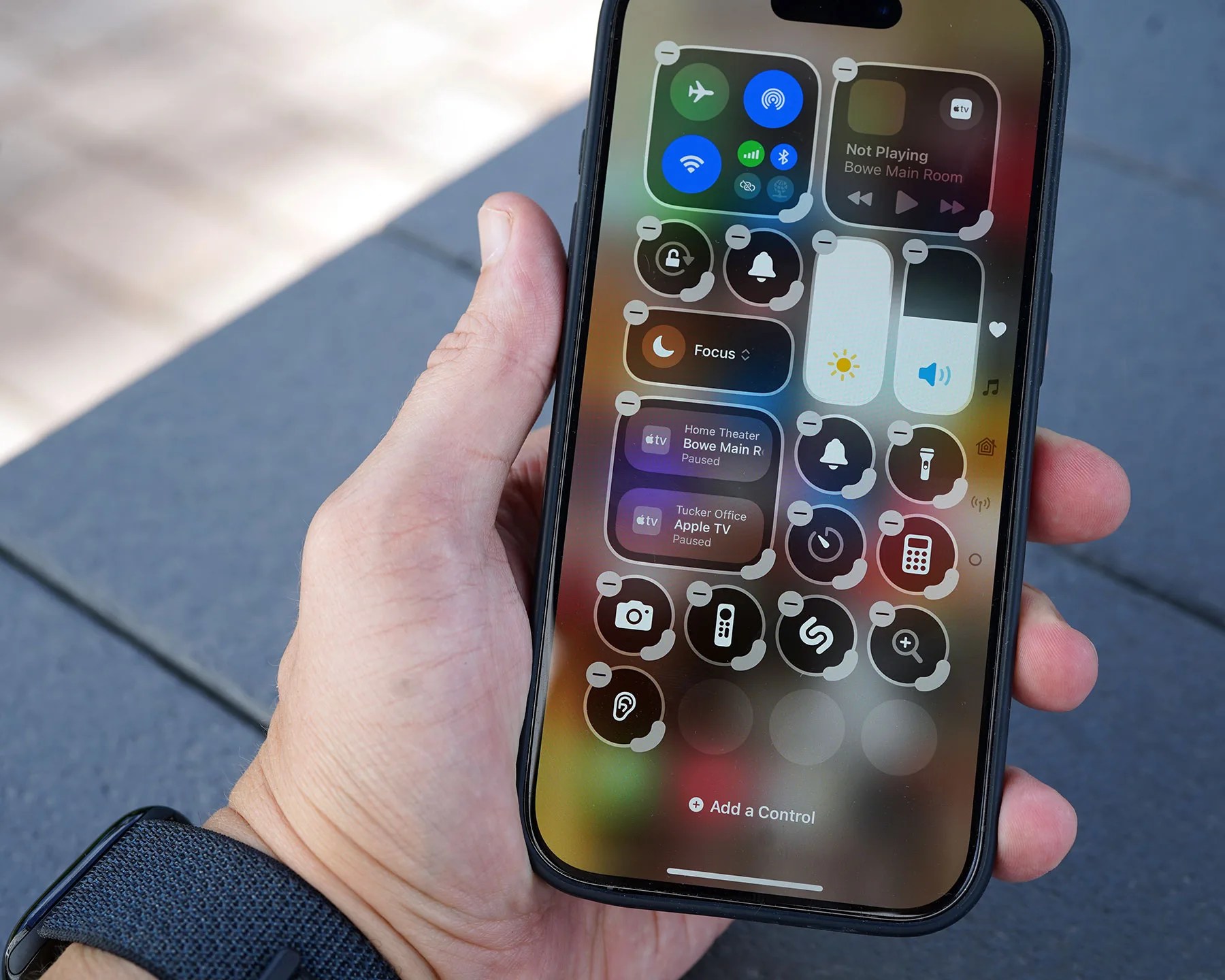 watchOS 26 updates to Control Center