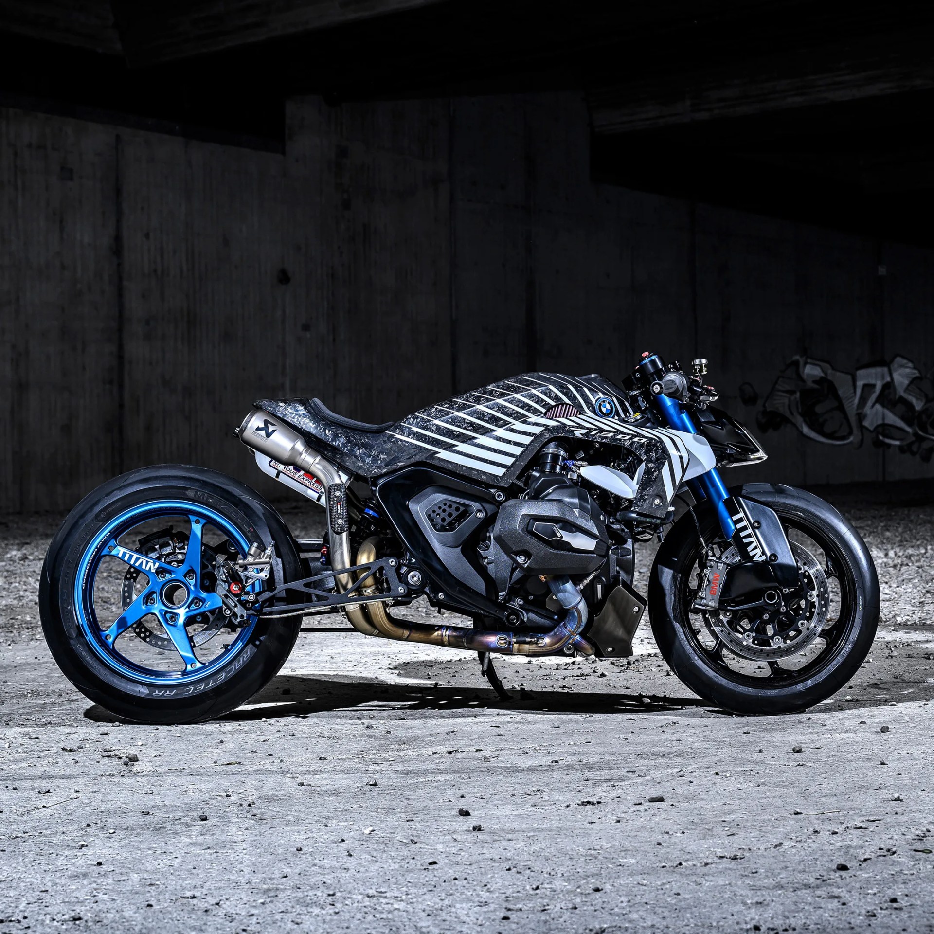 custom bmw motorcycle side profile