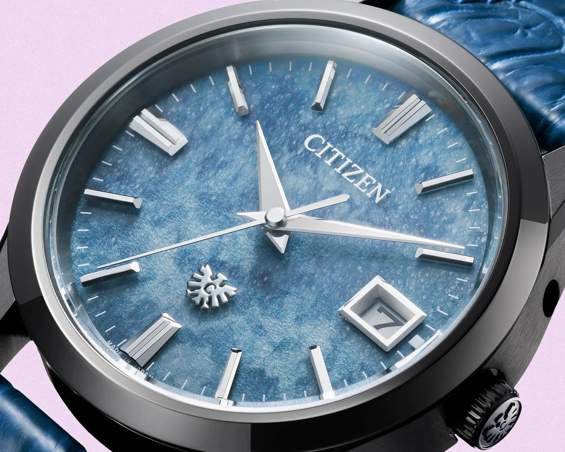 Citizen 30th Anniversary Eco Drive Indigo Washi Murakamo Shibori Dyed Paper Dial Watch AQ4106 26L Watch dial closeup