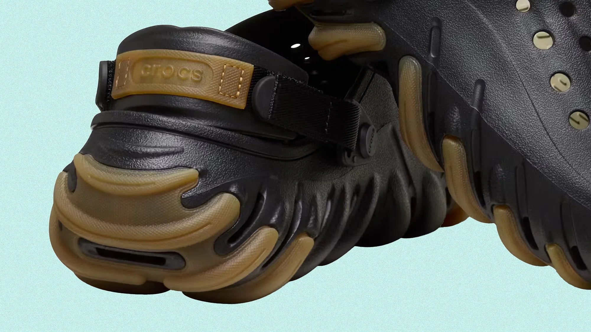 Crocs Echo RO Clog closeup