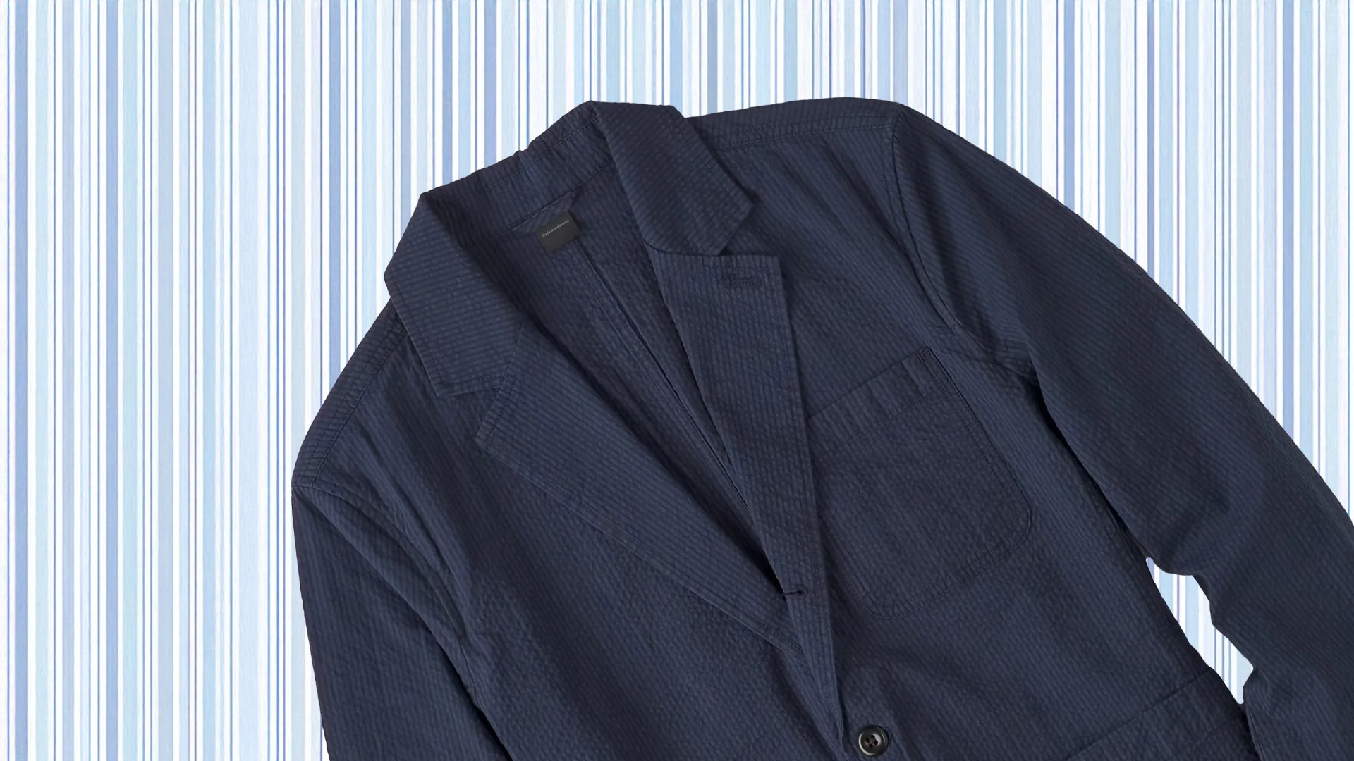 The Flint and Tinder Seersucker Blazer in Navy