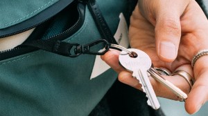 A Venerated Tech Brand Makes an Under-the-Radar Foray into Minimalist EDC Bags