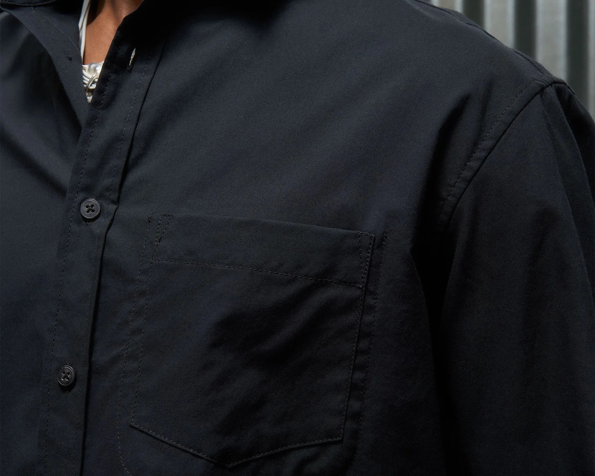 Outlier Freecotton Boxford shirt pocket closeup