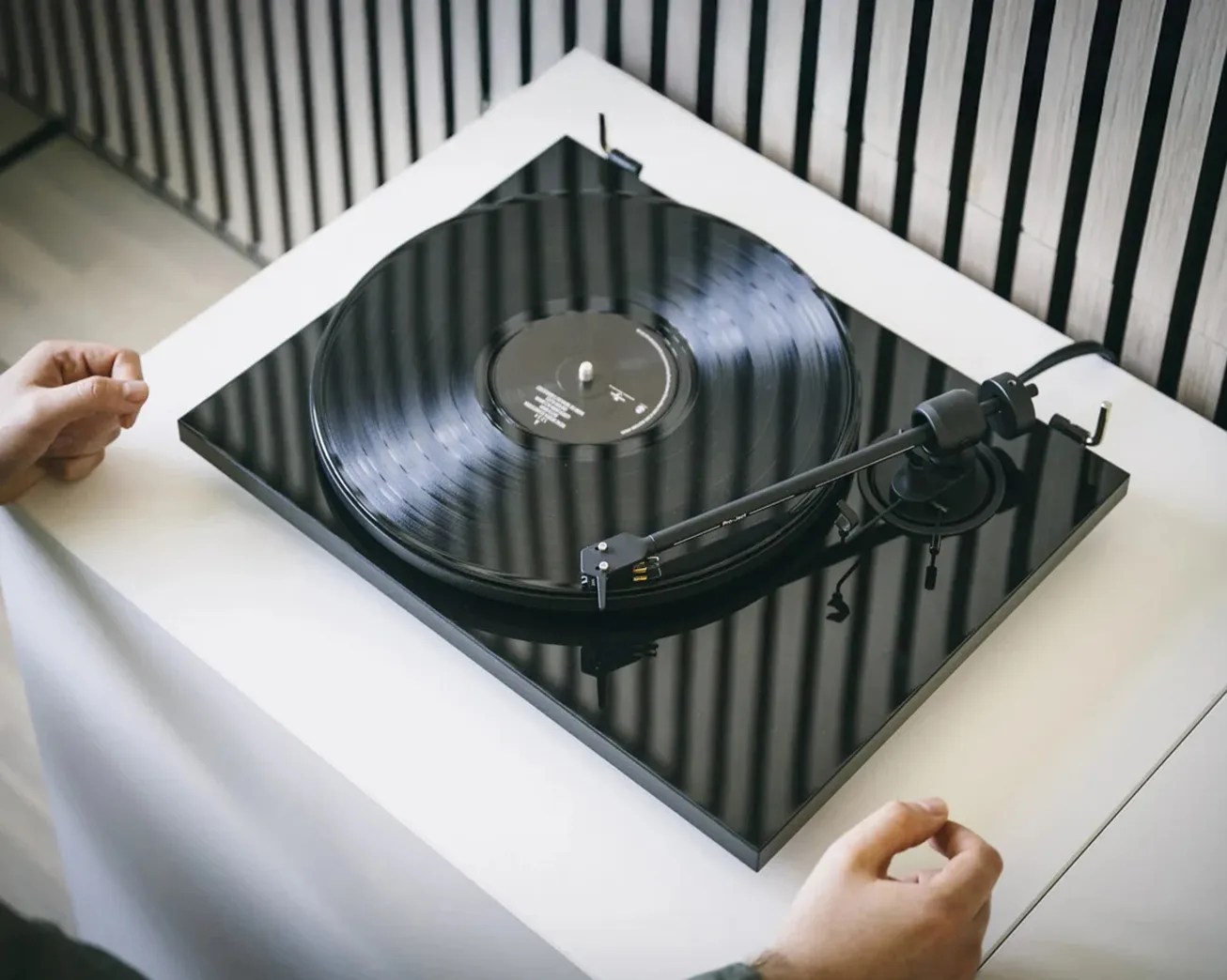 Pro-Ject E1.2 turntable