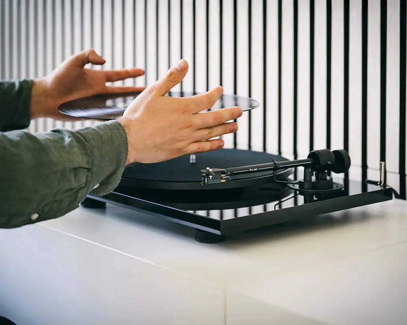 Pro-Ject E1.2 turntable