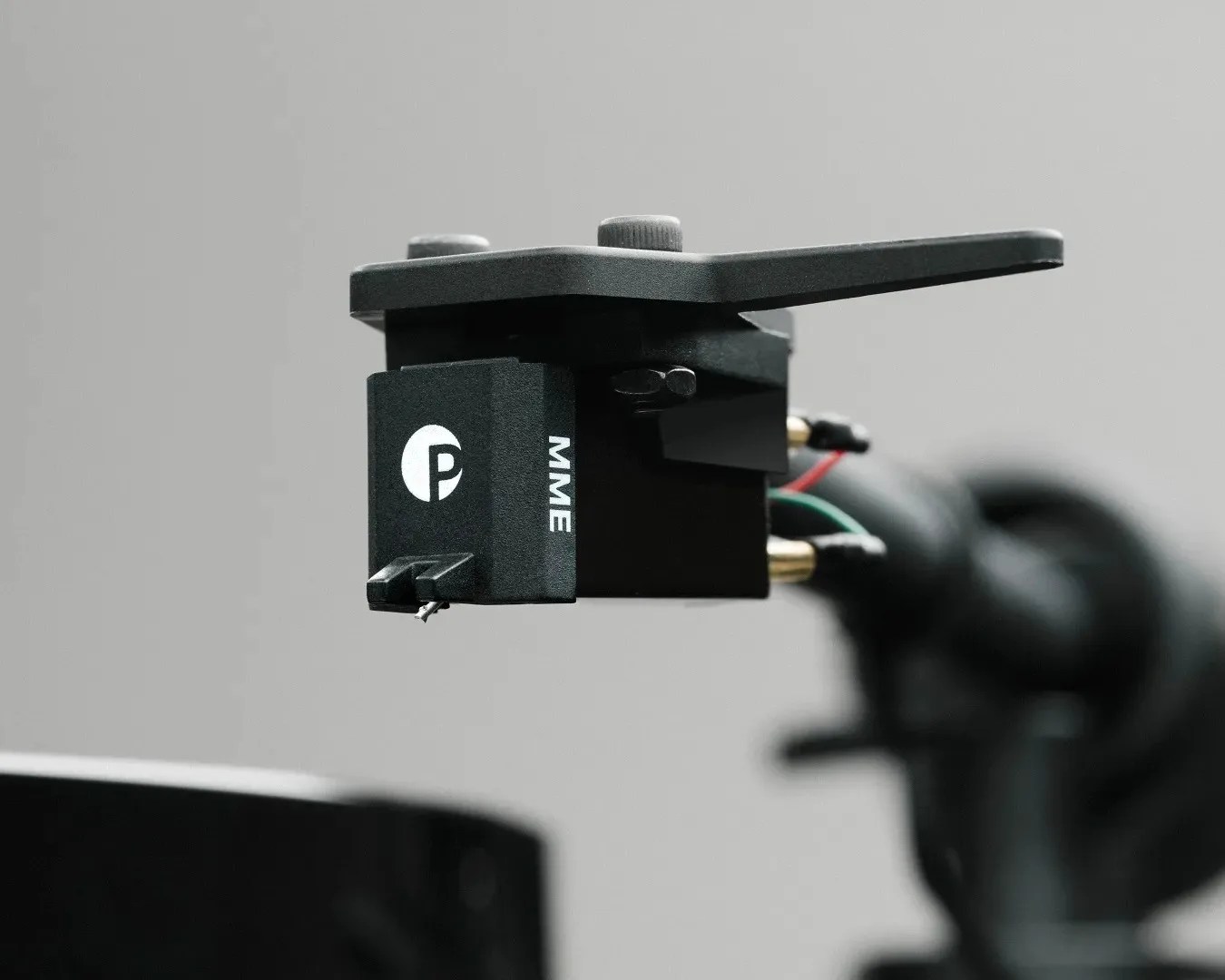 Pro-Ject E1.2 turntable