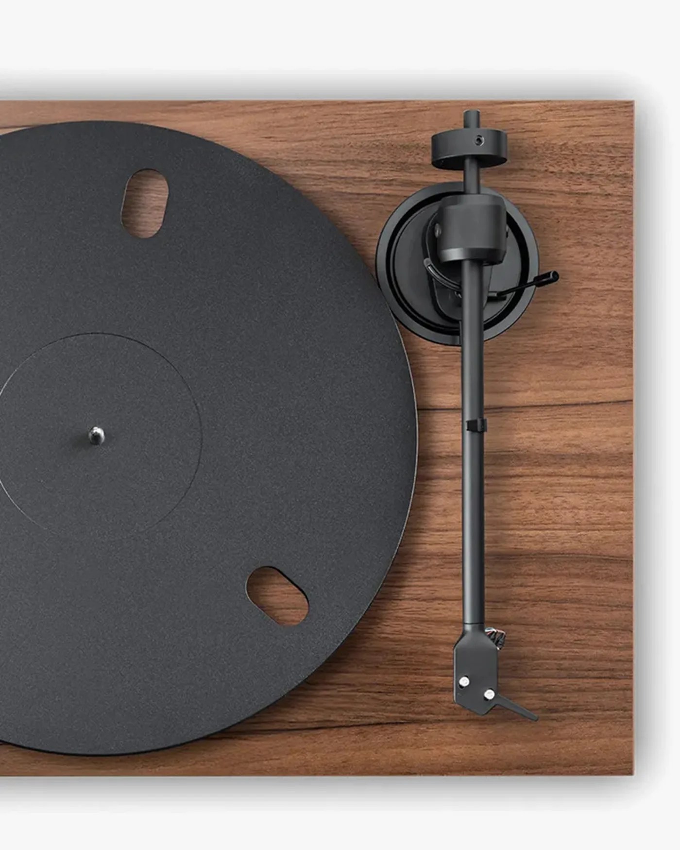 Pro-Ject E1.2 turntable