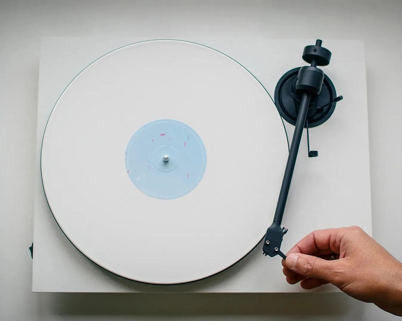 Pro-Ject E1.2 turntable