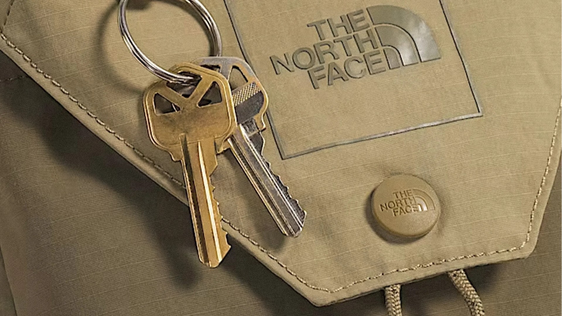 The North Face Glen Canyon bag closeup