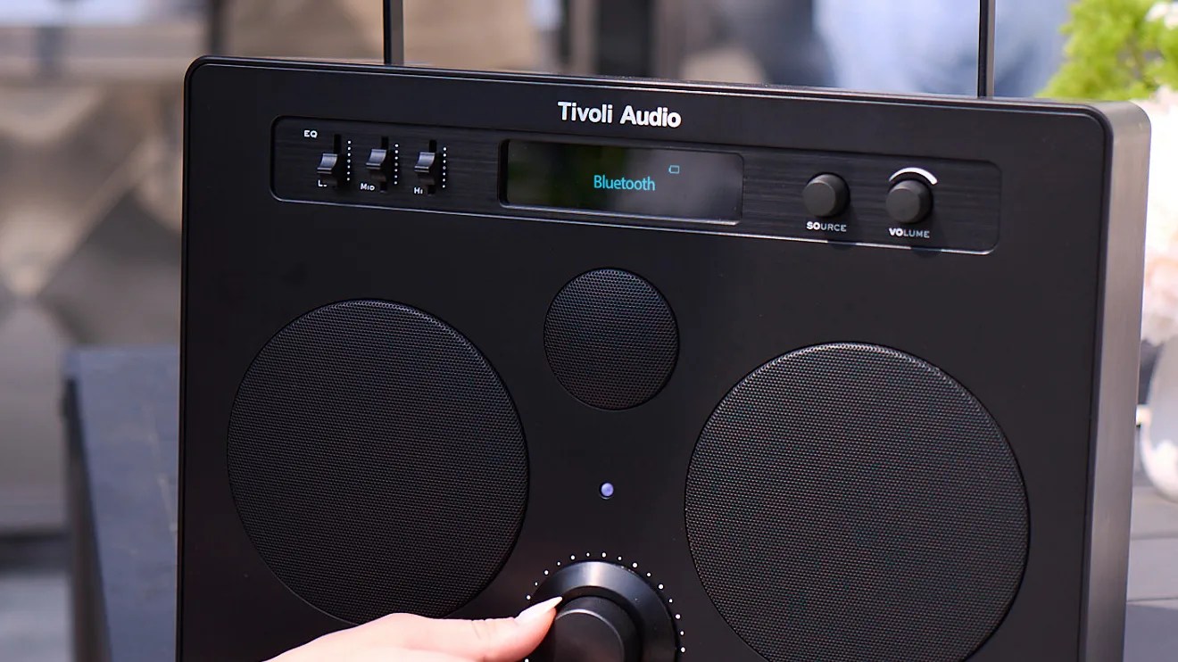 Tivoli Audio SongBook Max in black
