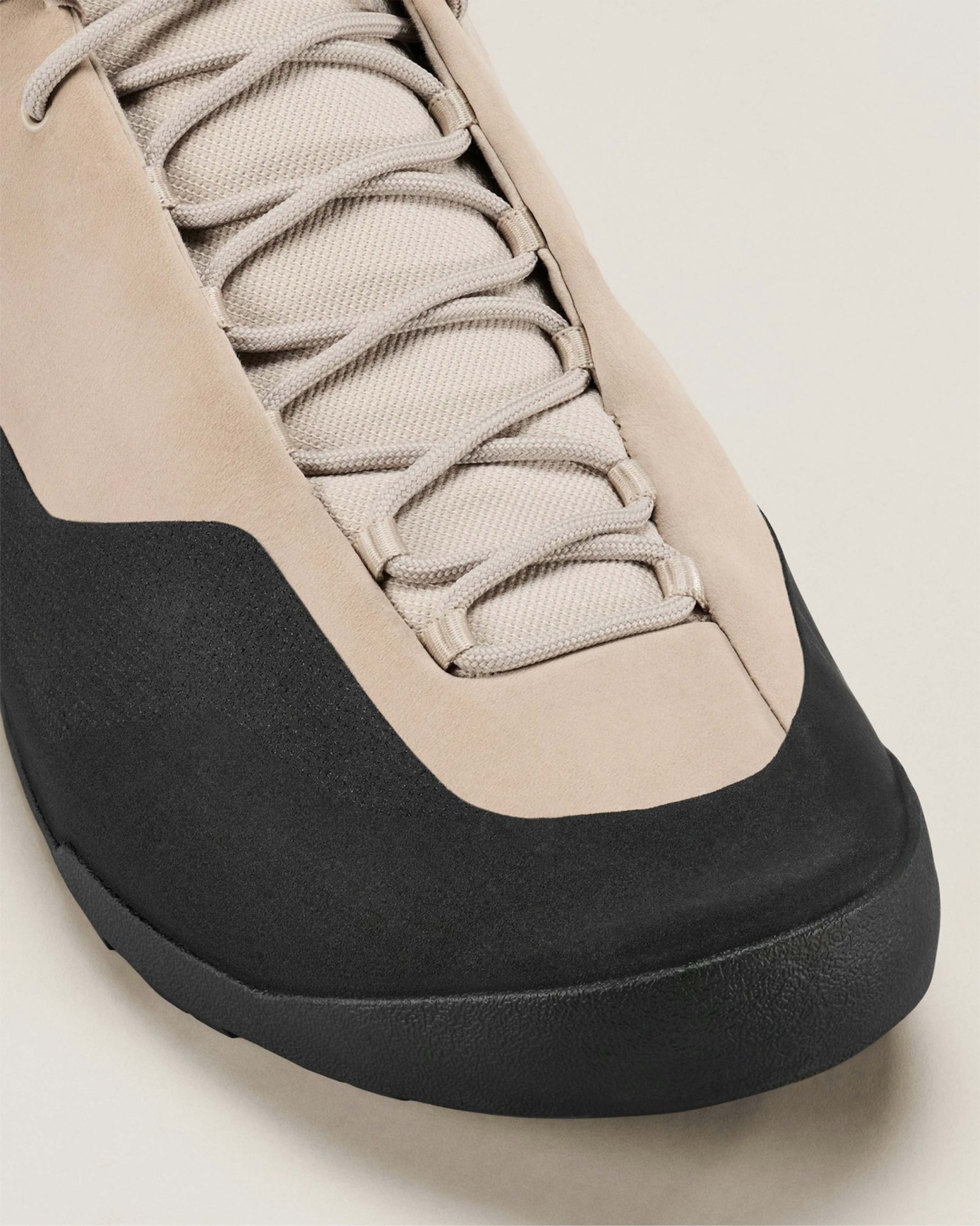 Arc'Teryx Konseal approach shoe