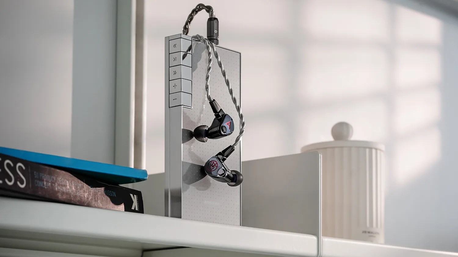 Astell&Kern X10 earphones