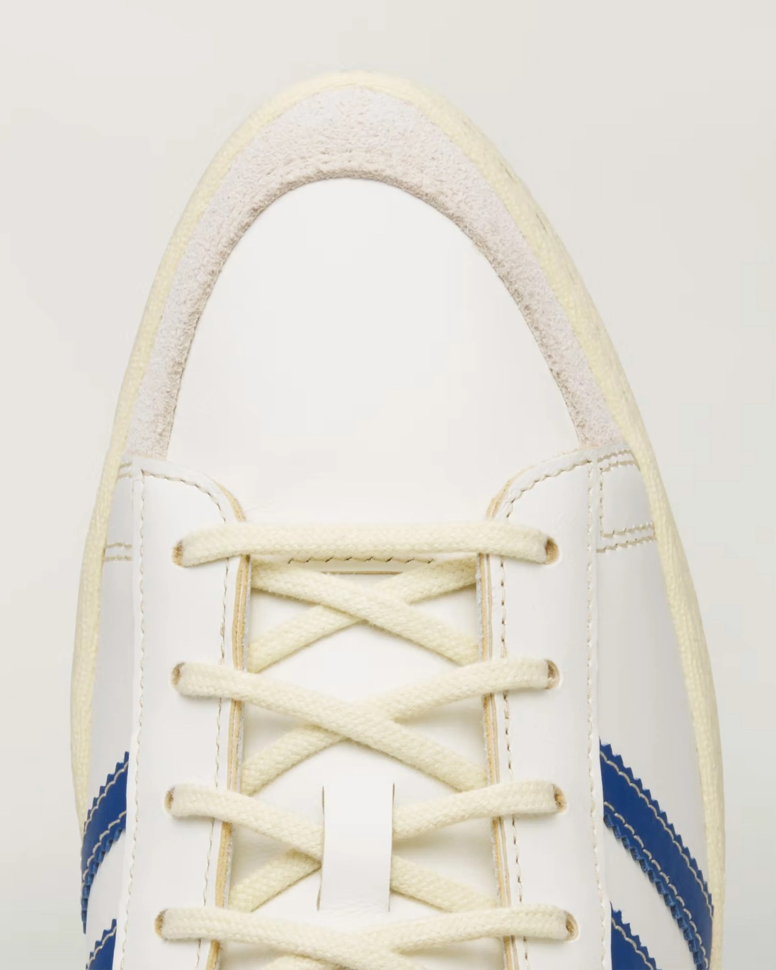 Adidas Chavarria Jabbar sneaker