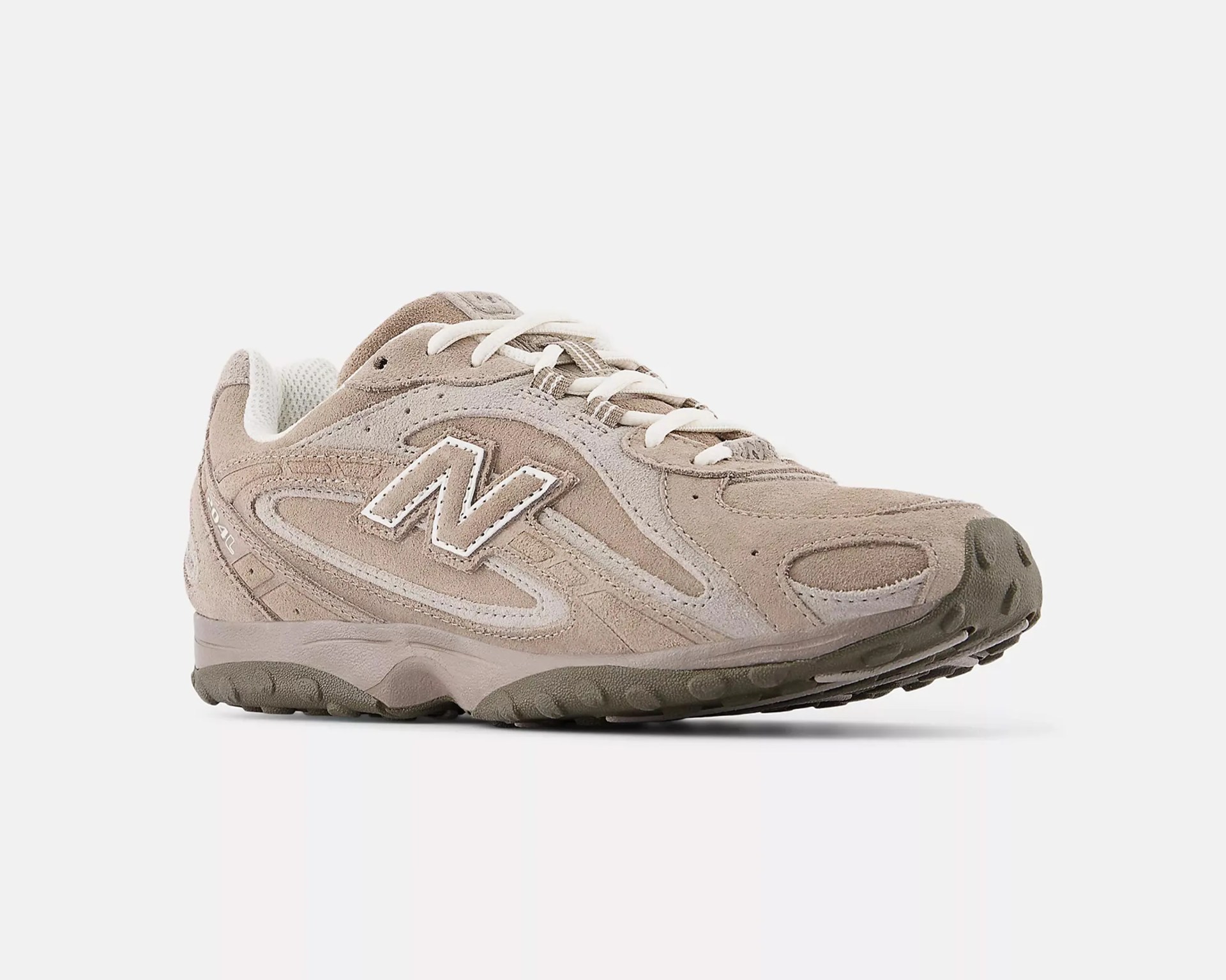 New Balance 204L sneaker