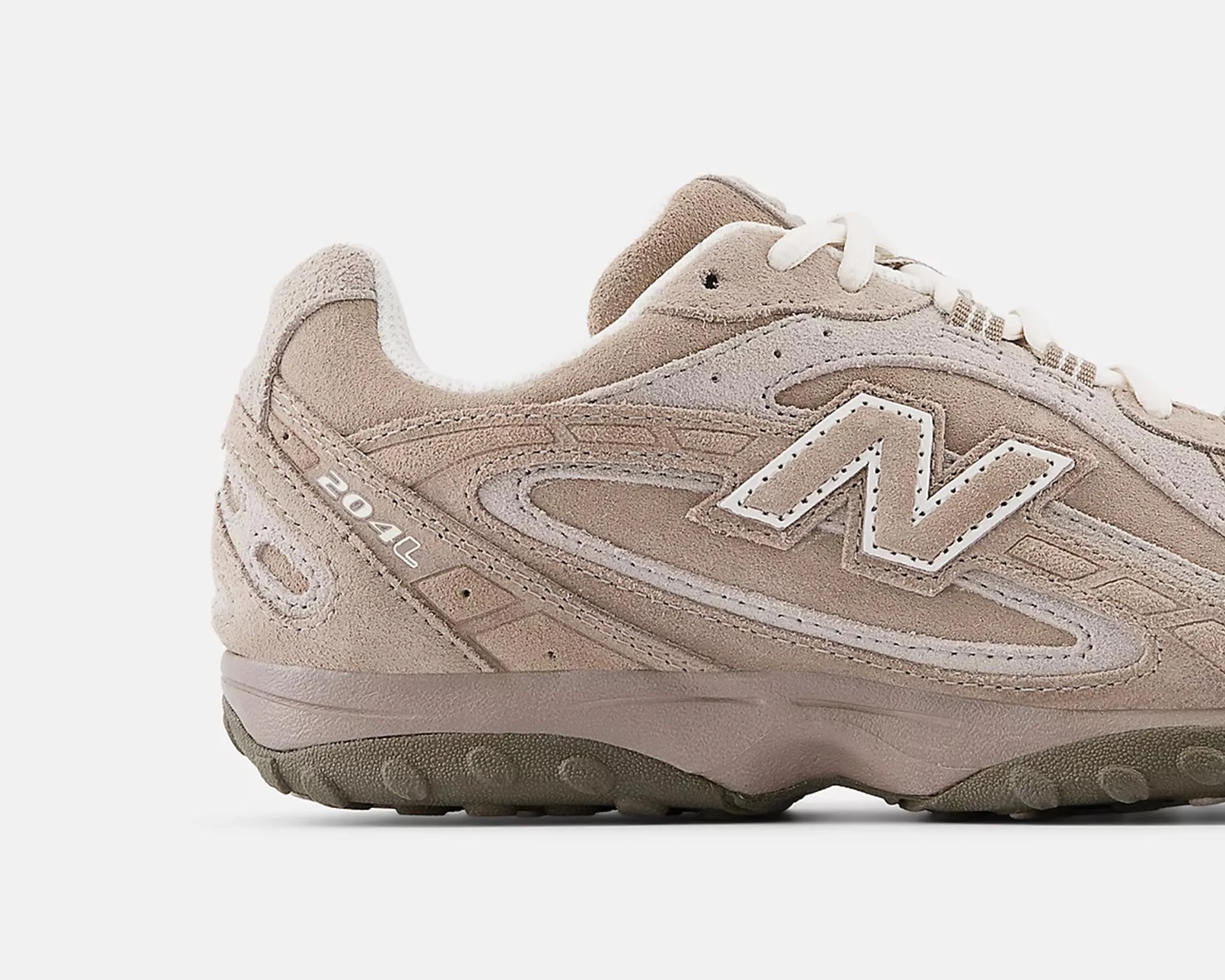 New Balance 204L sneaker