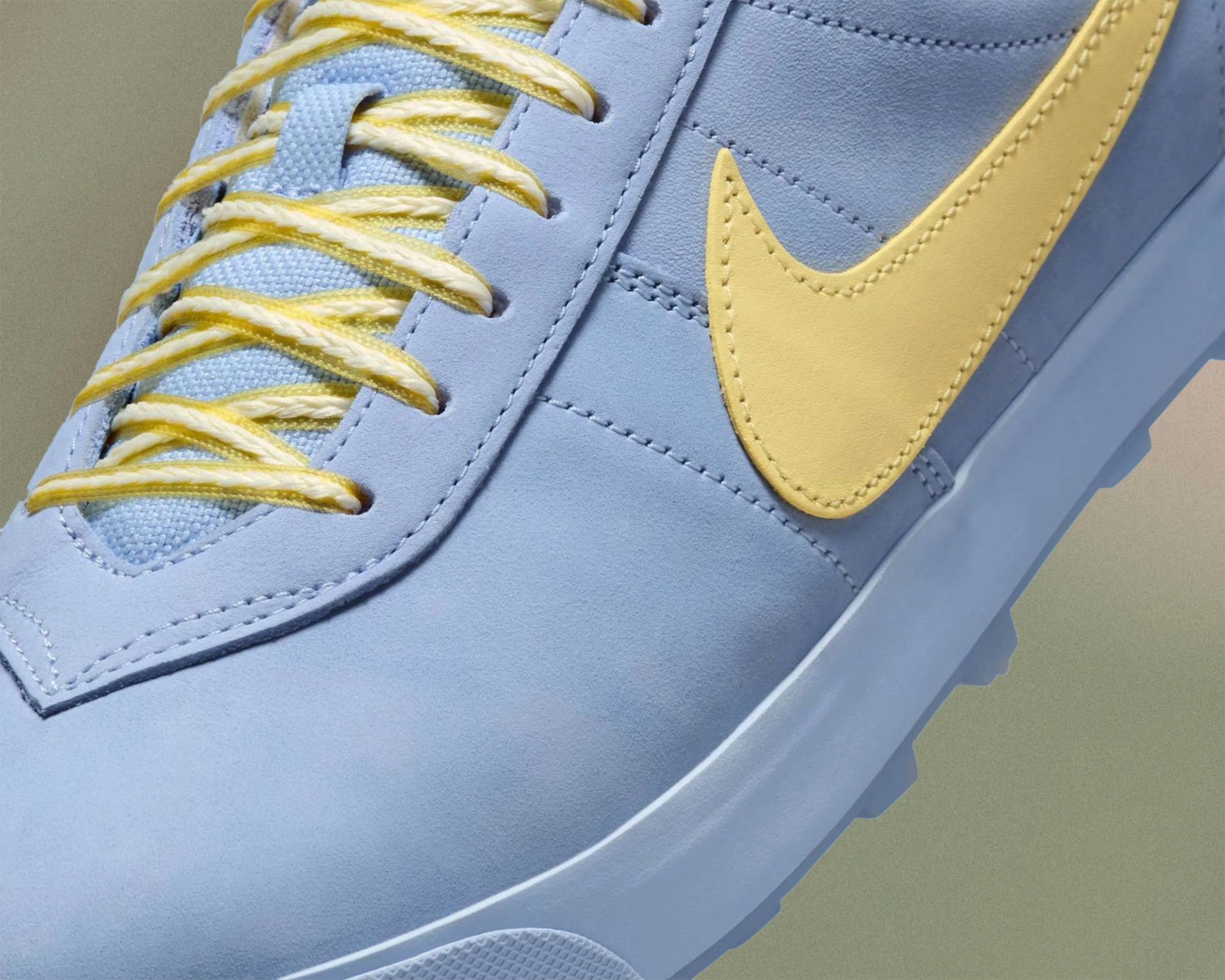 Nike Astrograbber