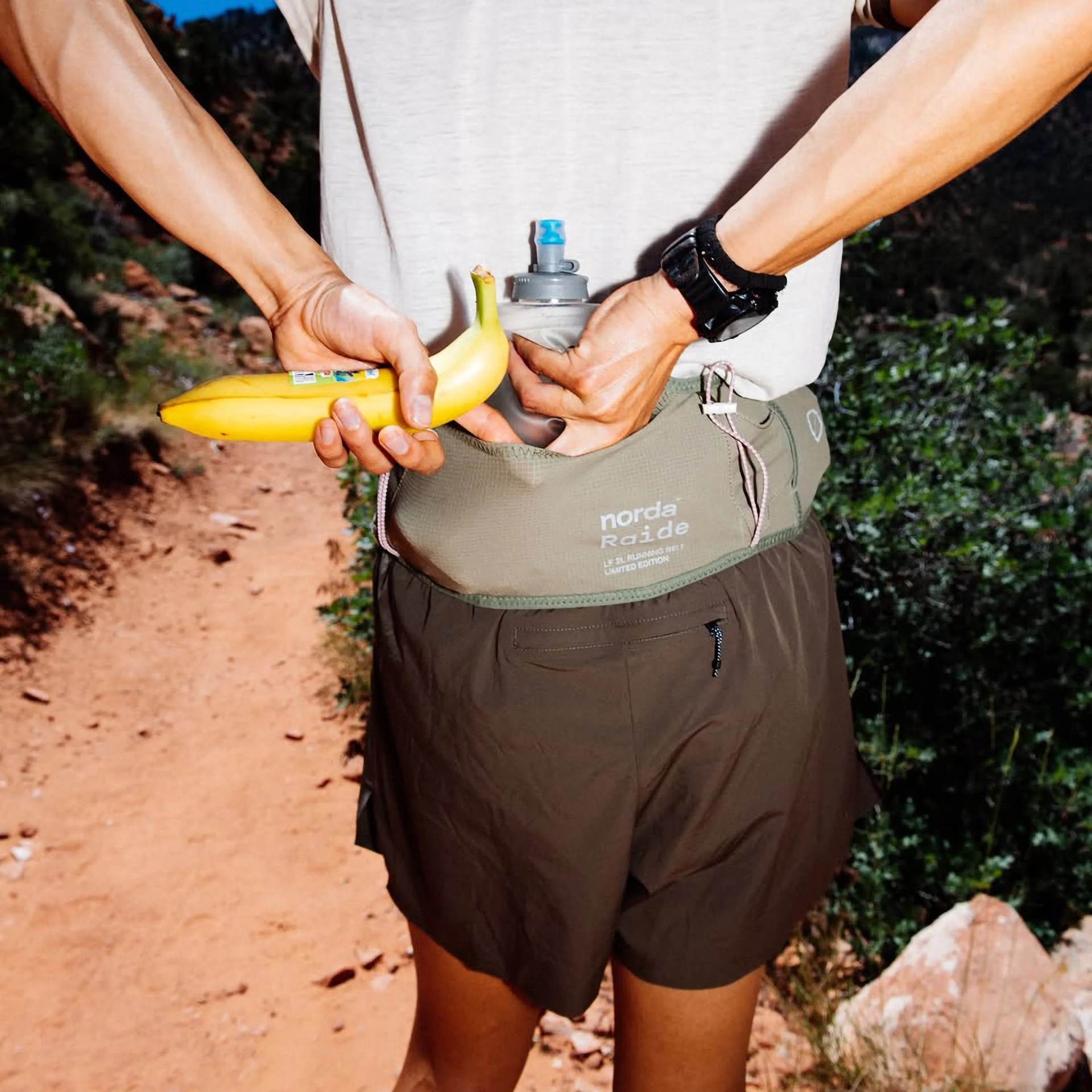 Norda and Raide hydration belt