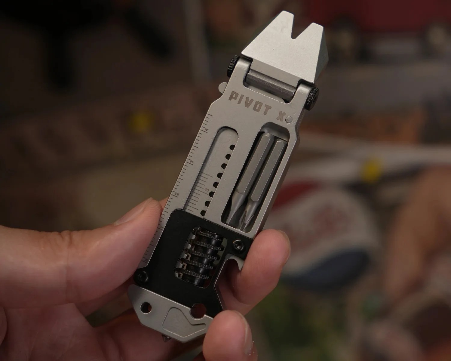pixot x multi-tool in hand