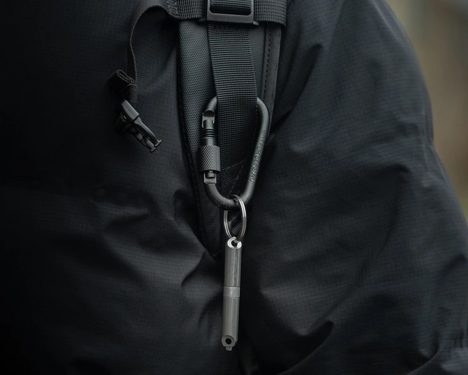 slashpen carabiner