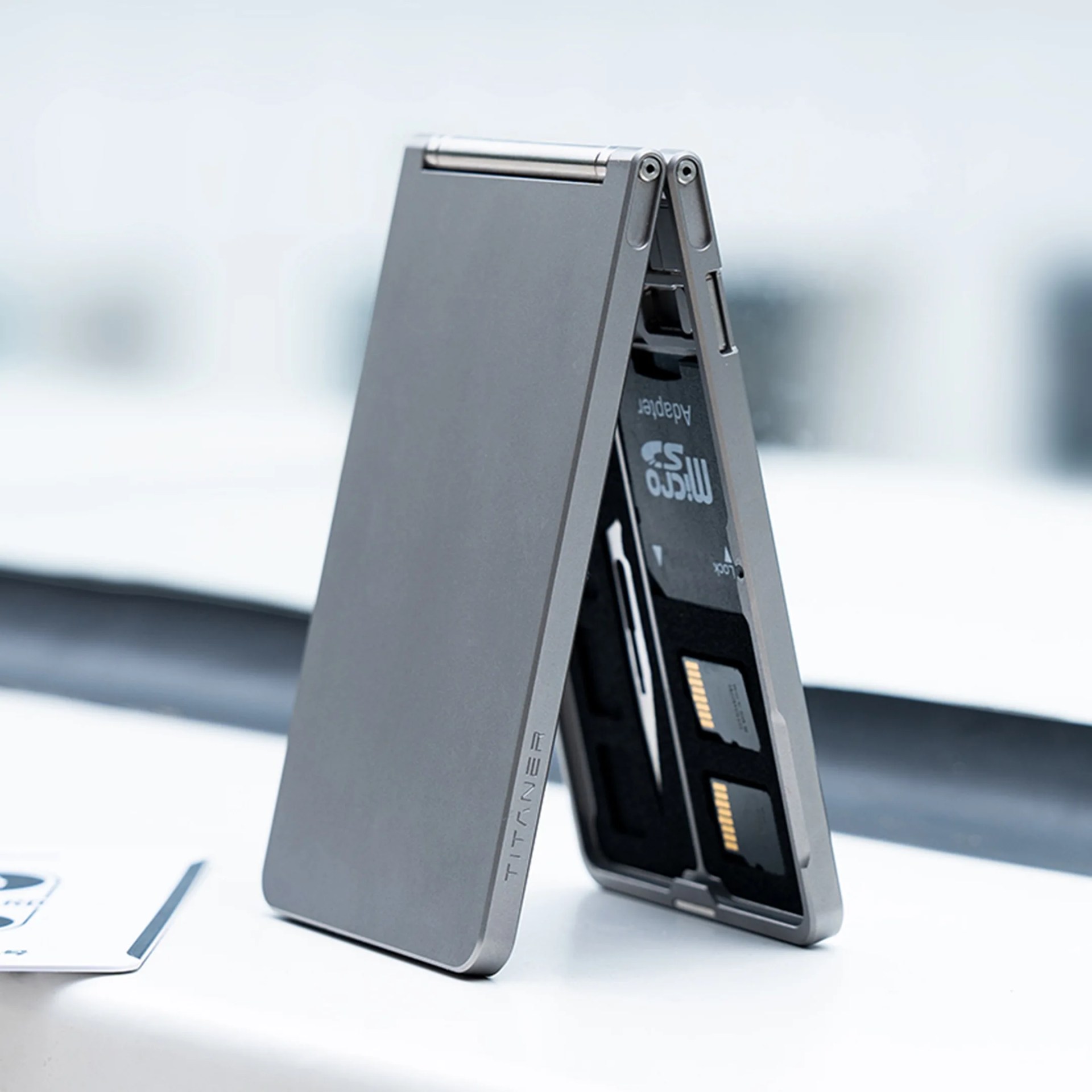 titaner titanium edc wallet