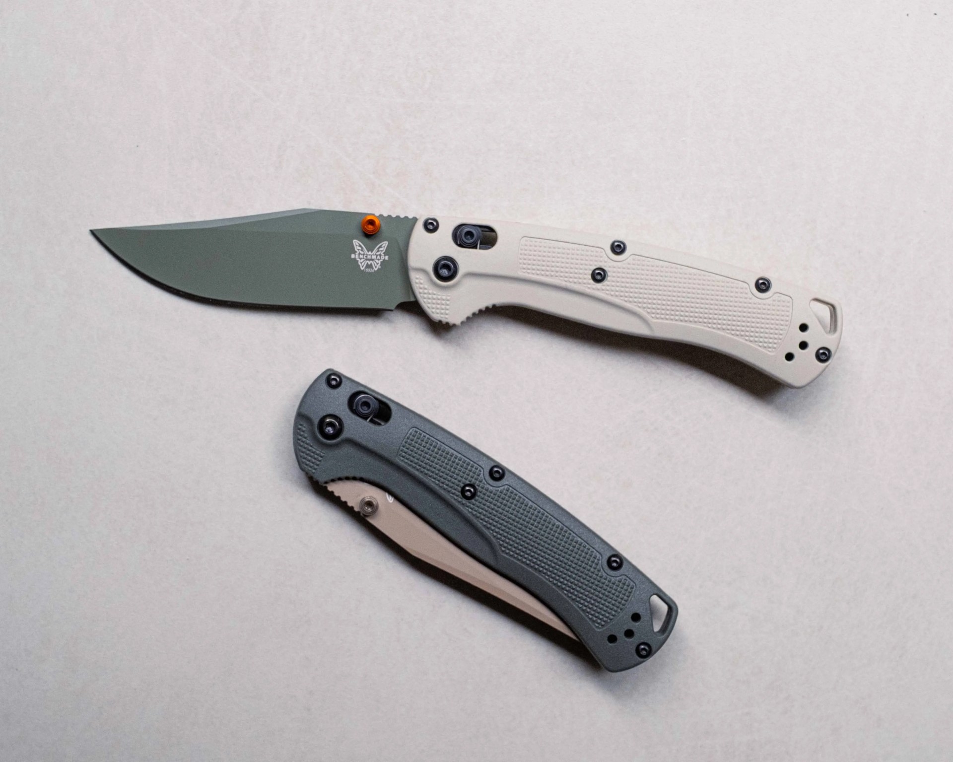 Benchmade Taggedout (15536GN-01 and 15536TN-01)