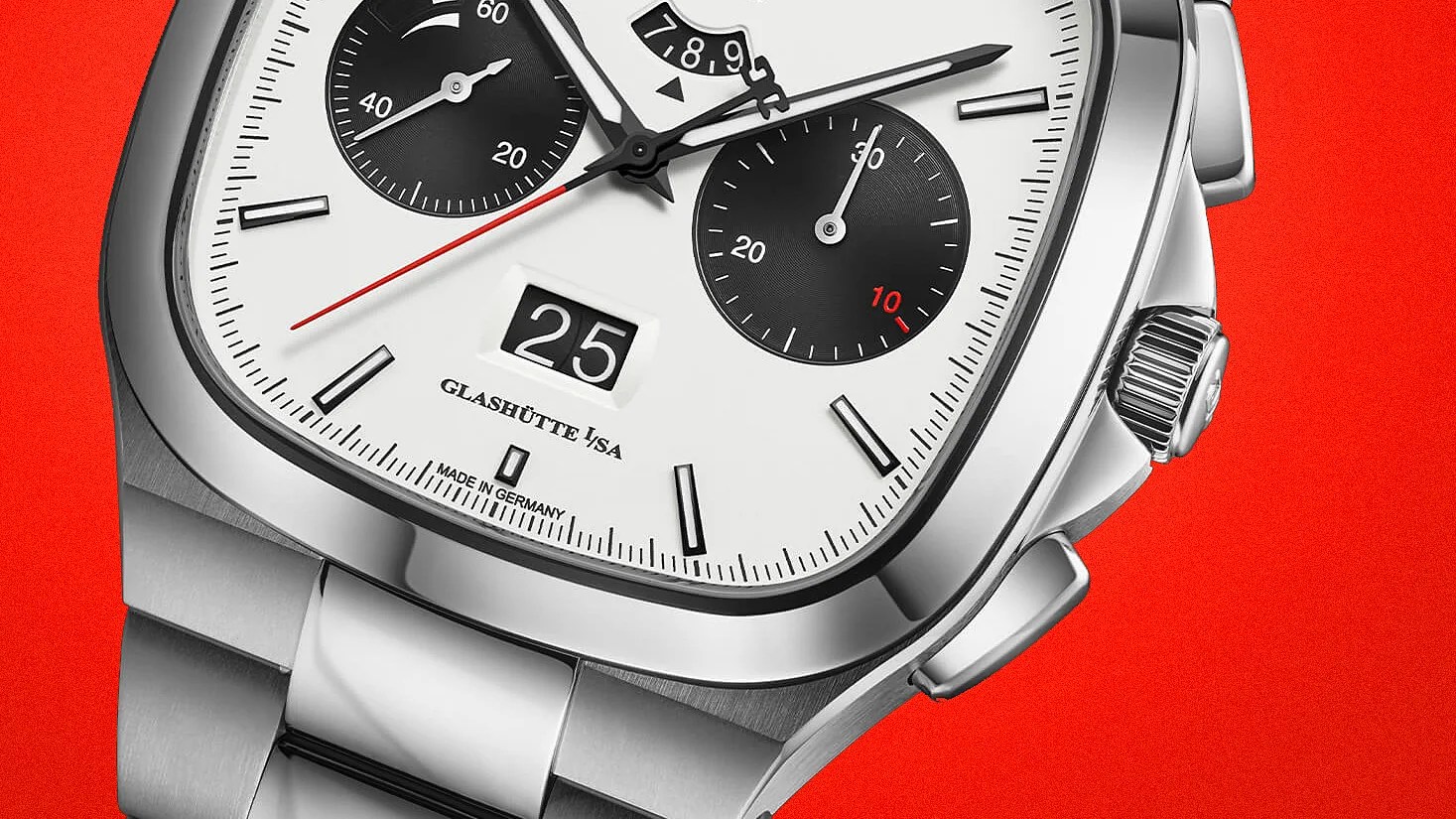 the dial of a Glashütte chronograph watch