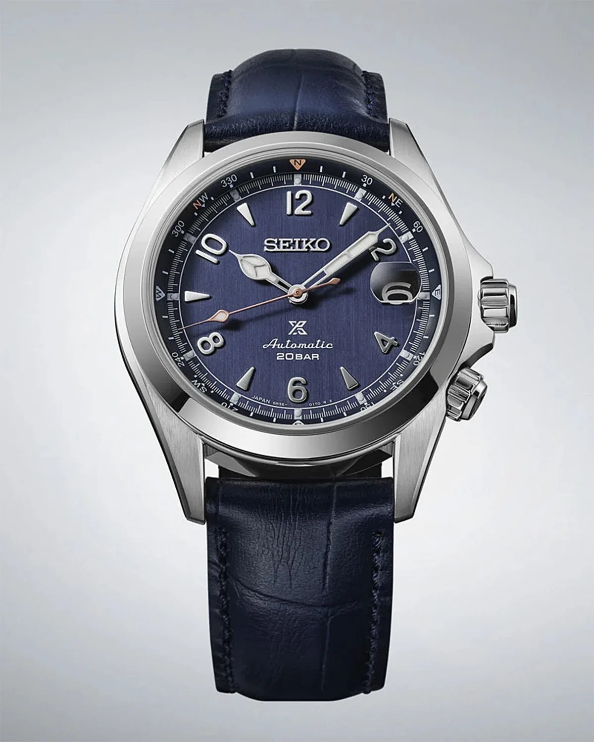 the front of a Seiko field watch