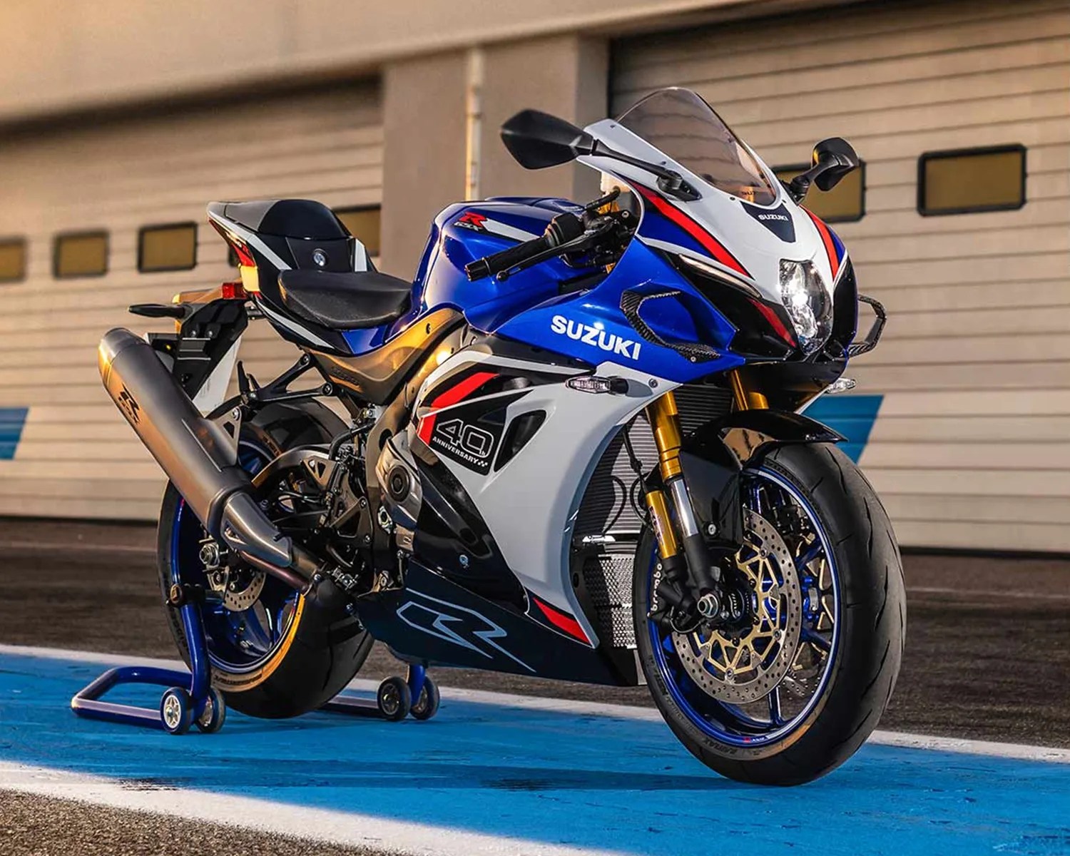 suzuki gsx-r1000r hero